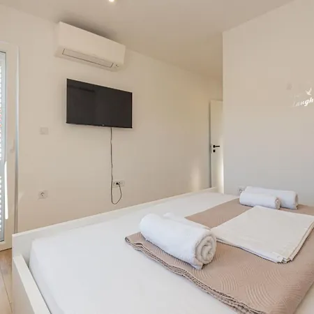Holiday home Iva - Three Bedroom
