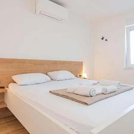 Iva - Three Bedroom *