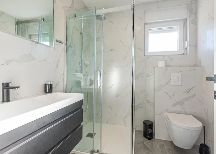 Vikendica Iva - Three Bedroom